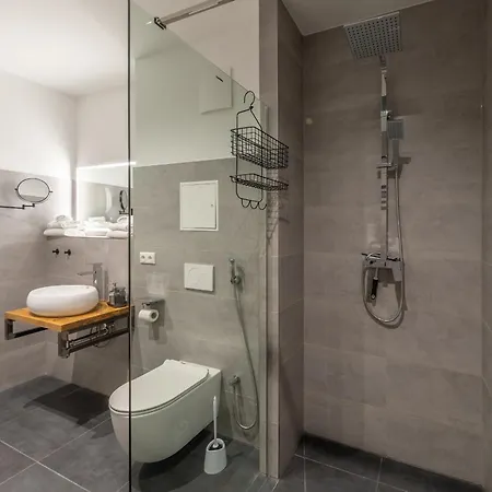 Wellenklang Am Mueritzufer Klink