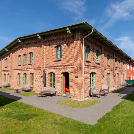 Wellenklang Am Mueritzufer Klink